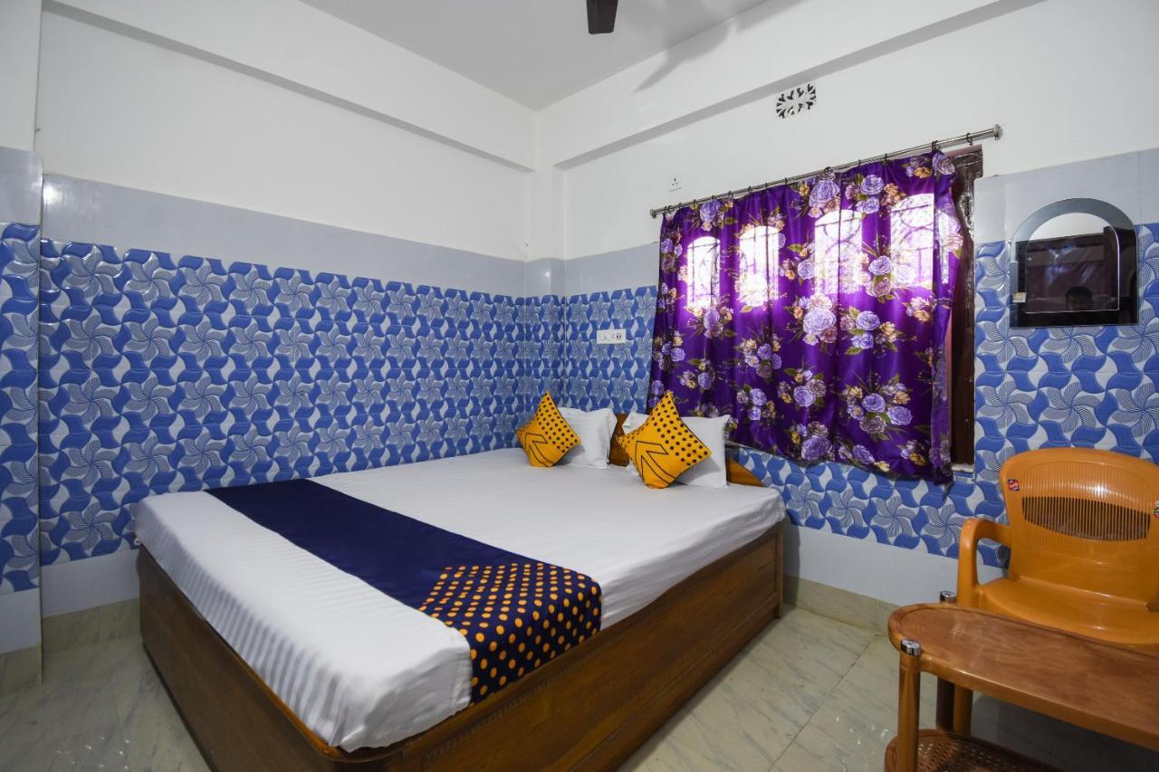 OYO 67789 Hotel Savera Ahmedabad Eksteriør bilde